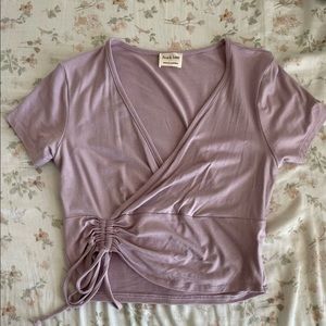 Peach love California, pale lavender, cropped short sleeve top, size: medium
